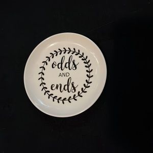 Trinket tray - odds & ends with laurel accents